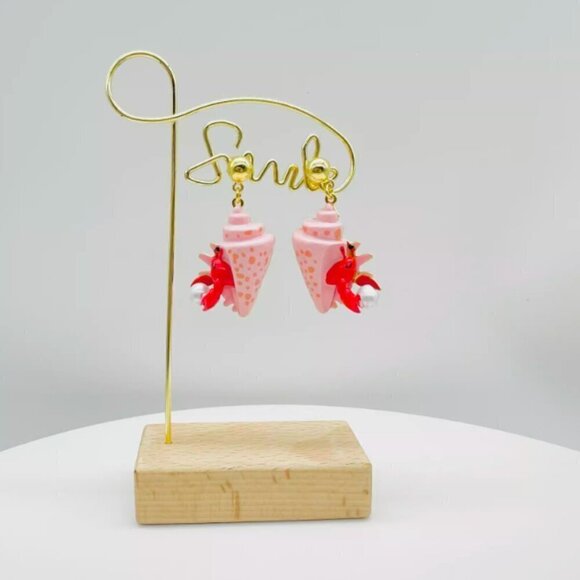 LES NEREIDES ANTHROPOLOGIE HERMIT CRAB AND PEARL POST EARRINGS - Picture 4 of 4